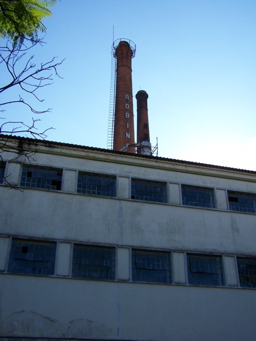8778712yaj.jpg