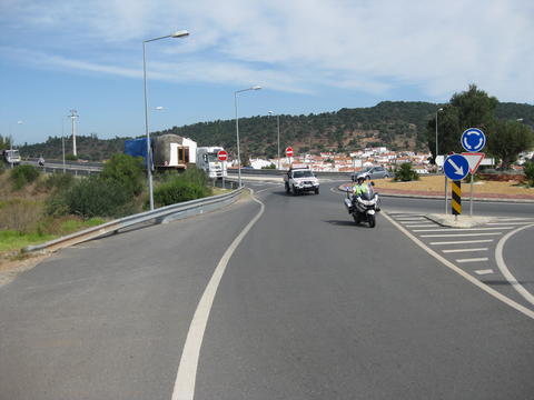 8569753pfe.jpg