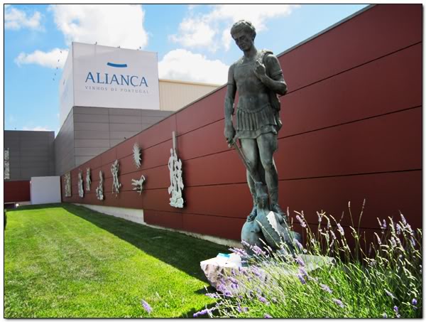 Aliana_Uground_Museu600_01.jpg