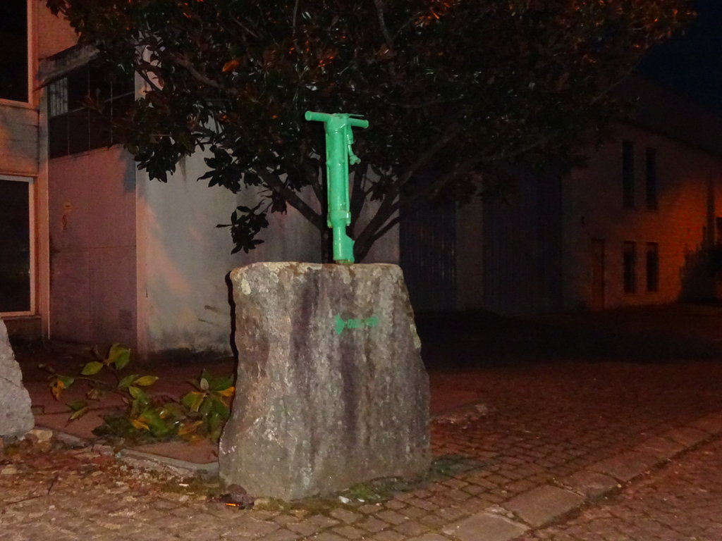 40743158ts.jpg