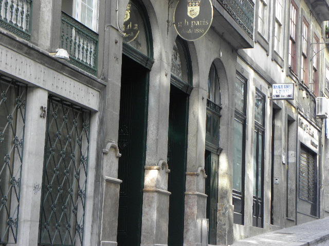 3295624.jpg