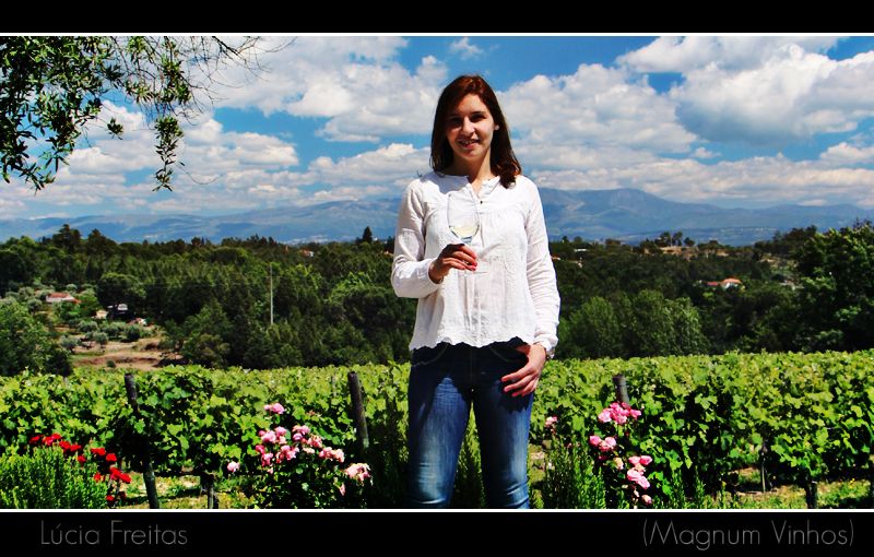 LuacuteciaFreitasMagnumVinhos_zps4026c512.jpg